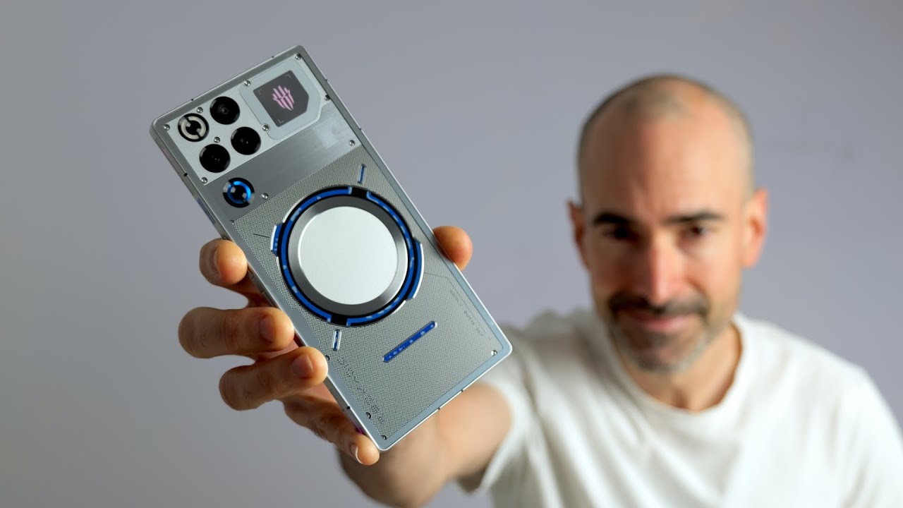 REDMAGIC 11 Pro Review | First SD 8 ELITE GEN 5 Gaming Phone!